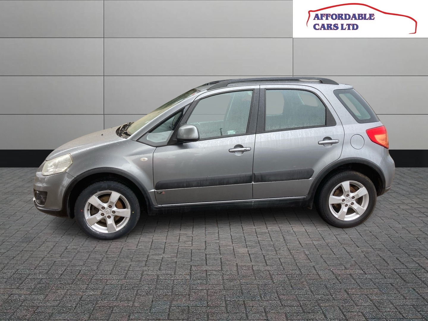 Used Suzuki SX4 2010 for sale - 77616820: Photo 4