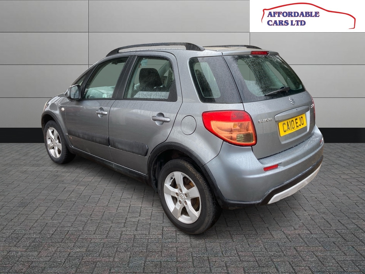 Used Suzuki SX4 2010 for sale - 77616820: Photo 5