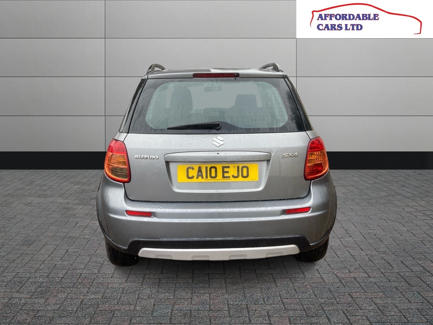 Used Suzuki SX4 2010 for sale - 77616820: Photo 6