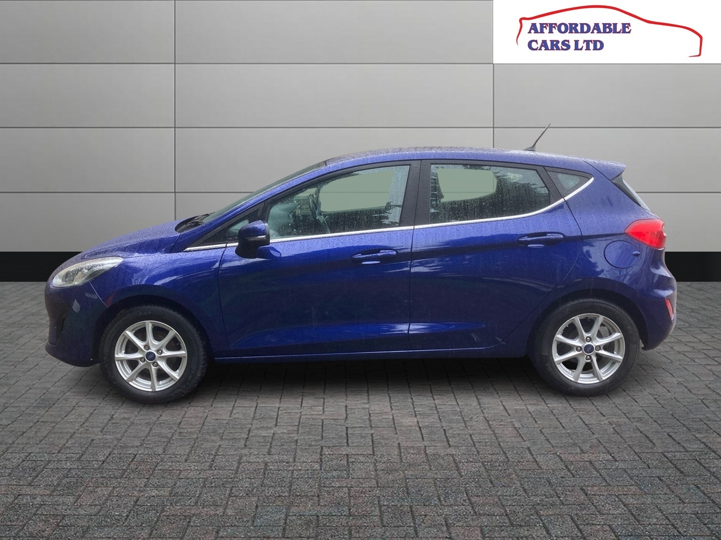 Used Ford Fiesta 2017 for sale - 76662876: Photo 4
