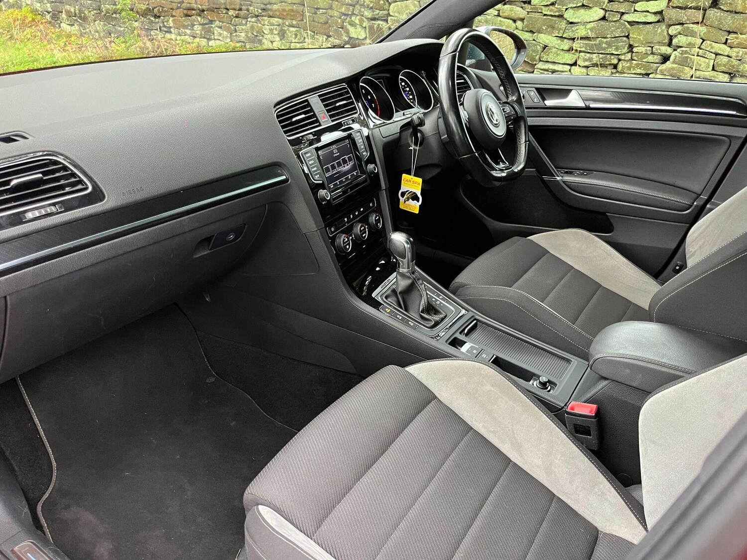 Used Volkswagen Golf 2015 for sale - 76703646: Photo 20