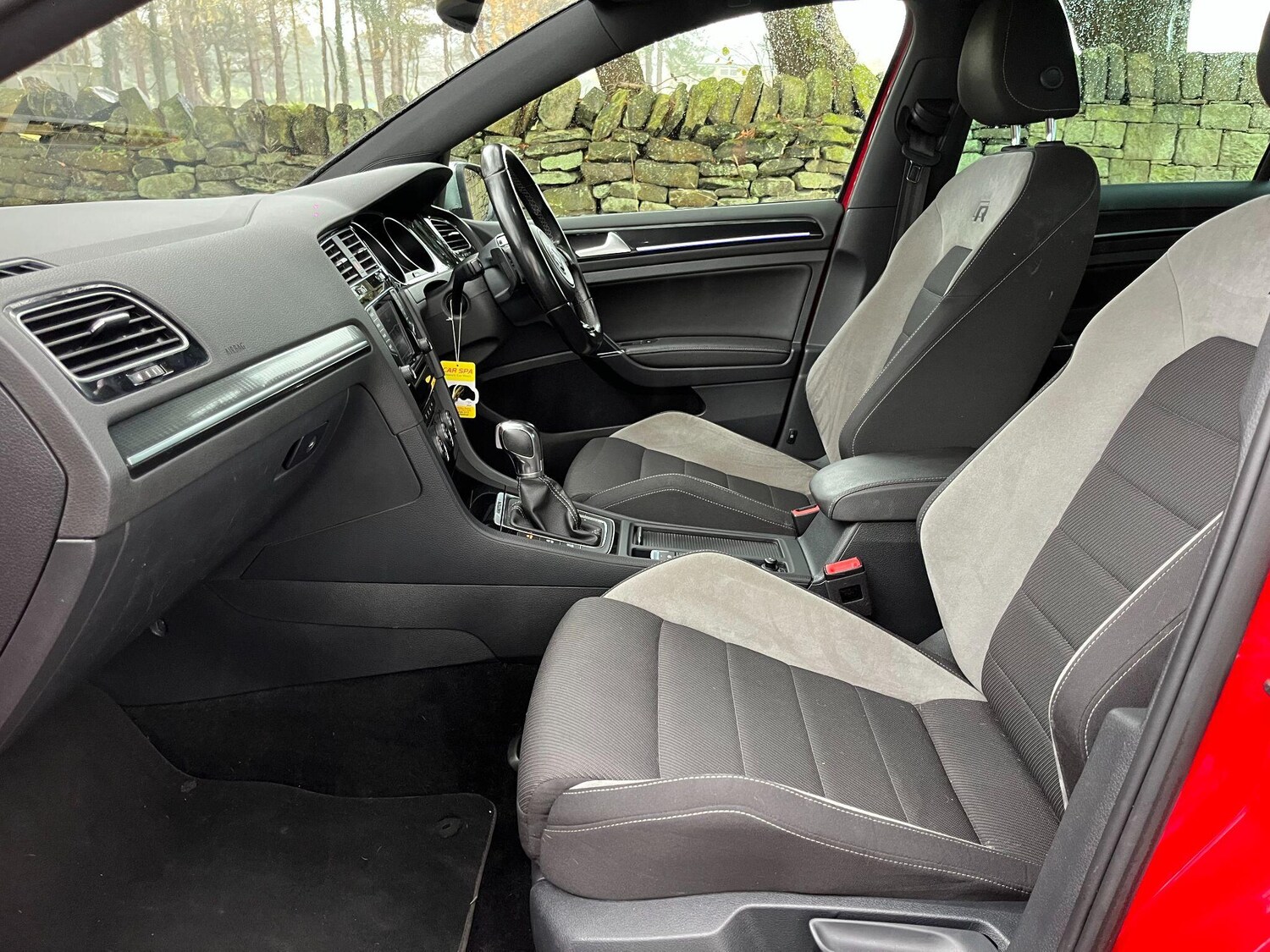 Used Volkswagen Golf 2015 for sale - 76703646: Photo 21