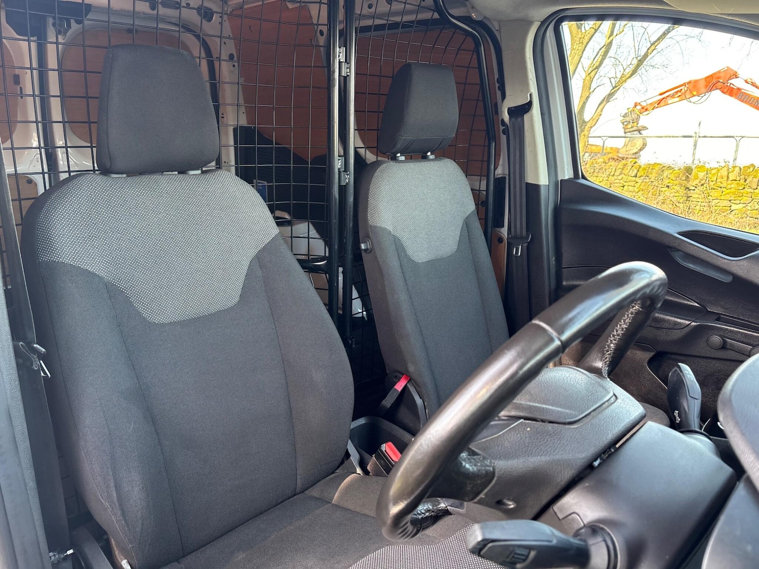 Used Ford Transit Courier 2020 for sale - 77925885: Photo 20