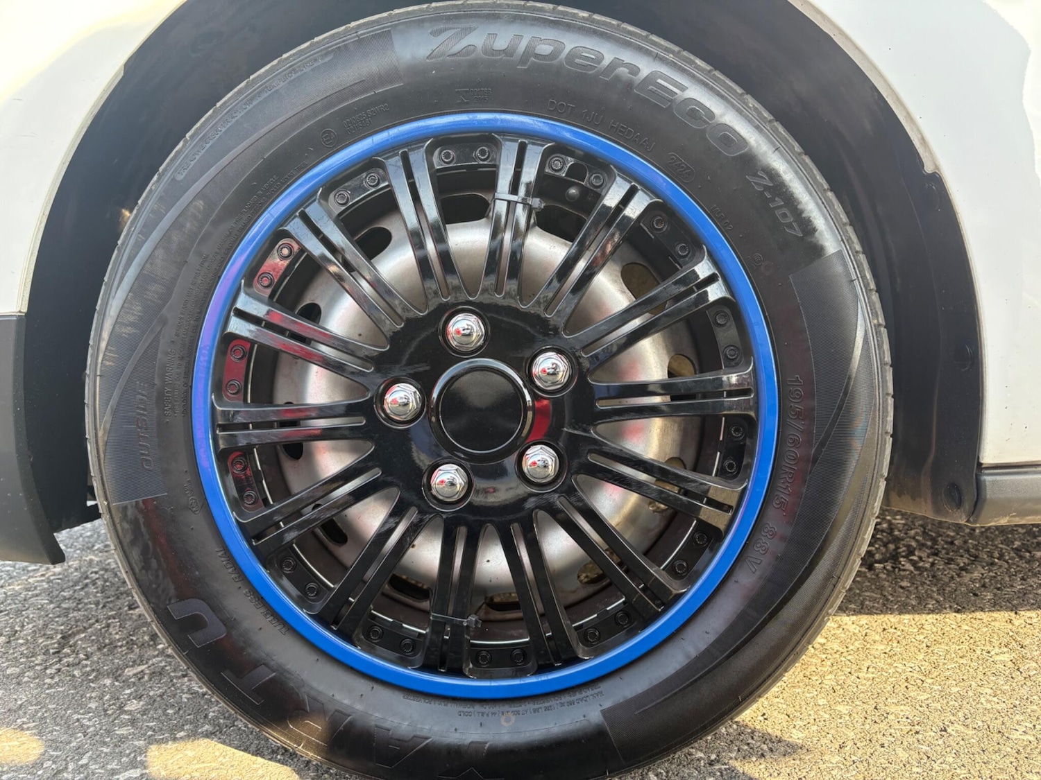 Used Ford Transit Courier 2020 for sale - 77925885: Photo 41