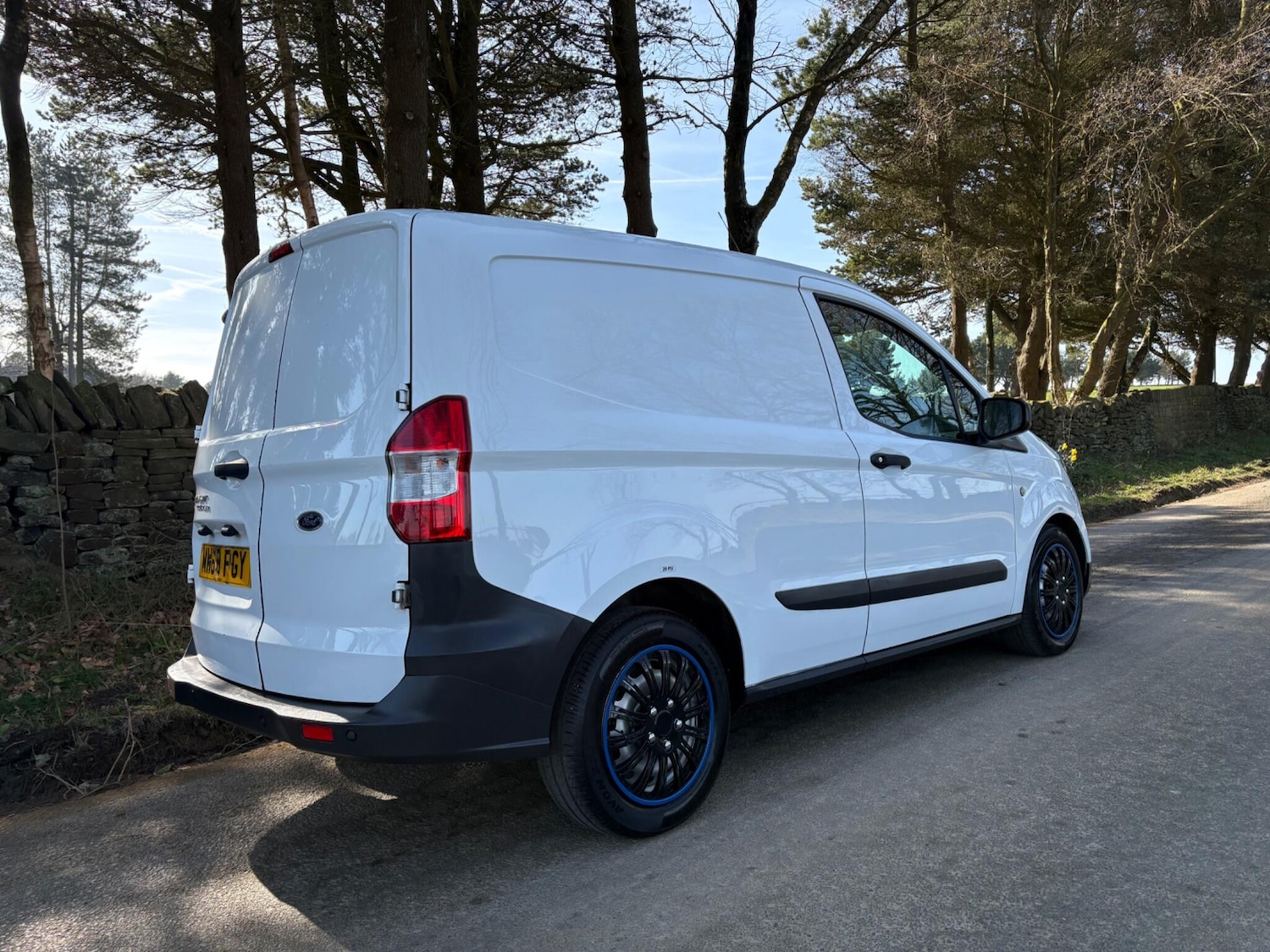 Used Ford Transit Courier 2020 for sale - 77925885: Photo 6