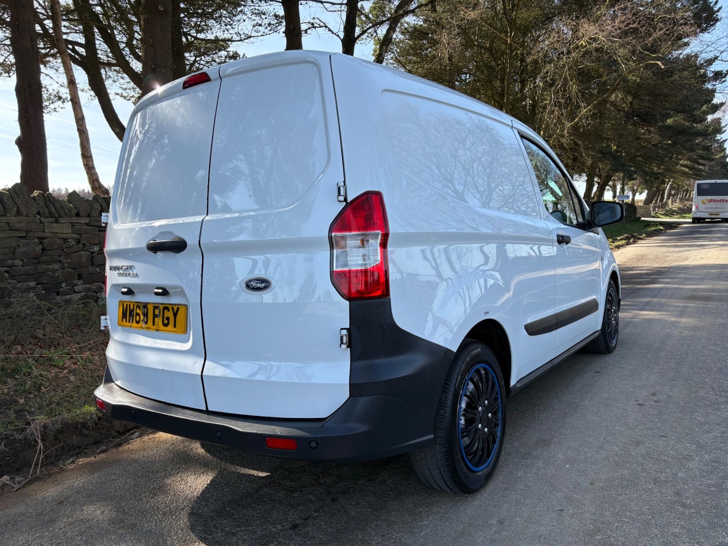 Used Ford Transit Courier 2020 for sale - 77925885: Photo 7