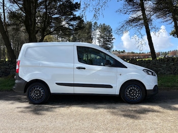Used Ford Transit Courier 2020 for sale - 78260107: Photo