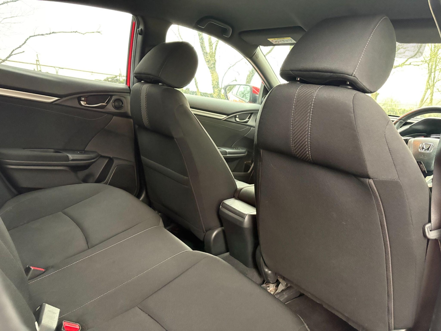 Used Honda Civic 2018 for sale - 77671268: Photo 27