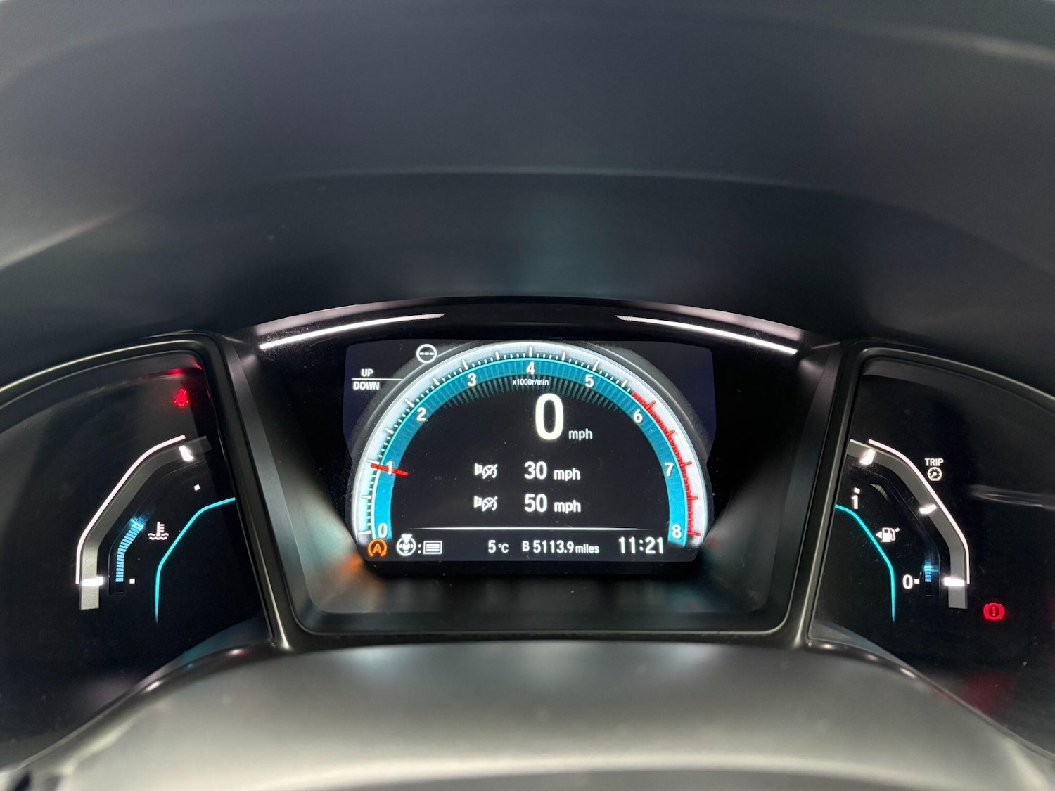 Used Honda Civic 2018 for sale - 77671268: Photo 38