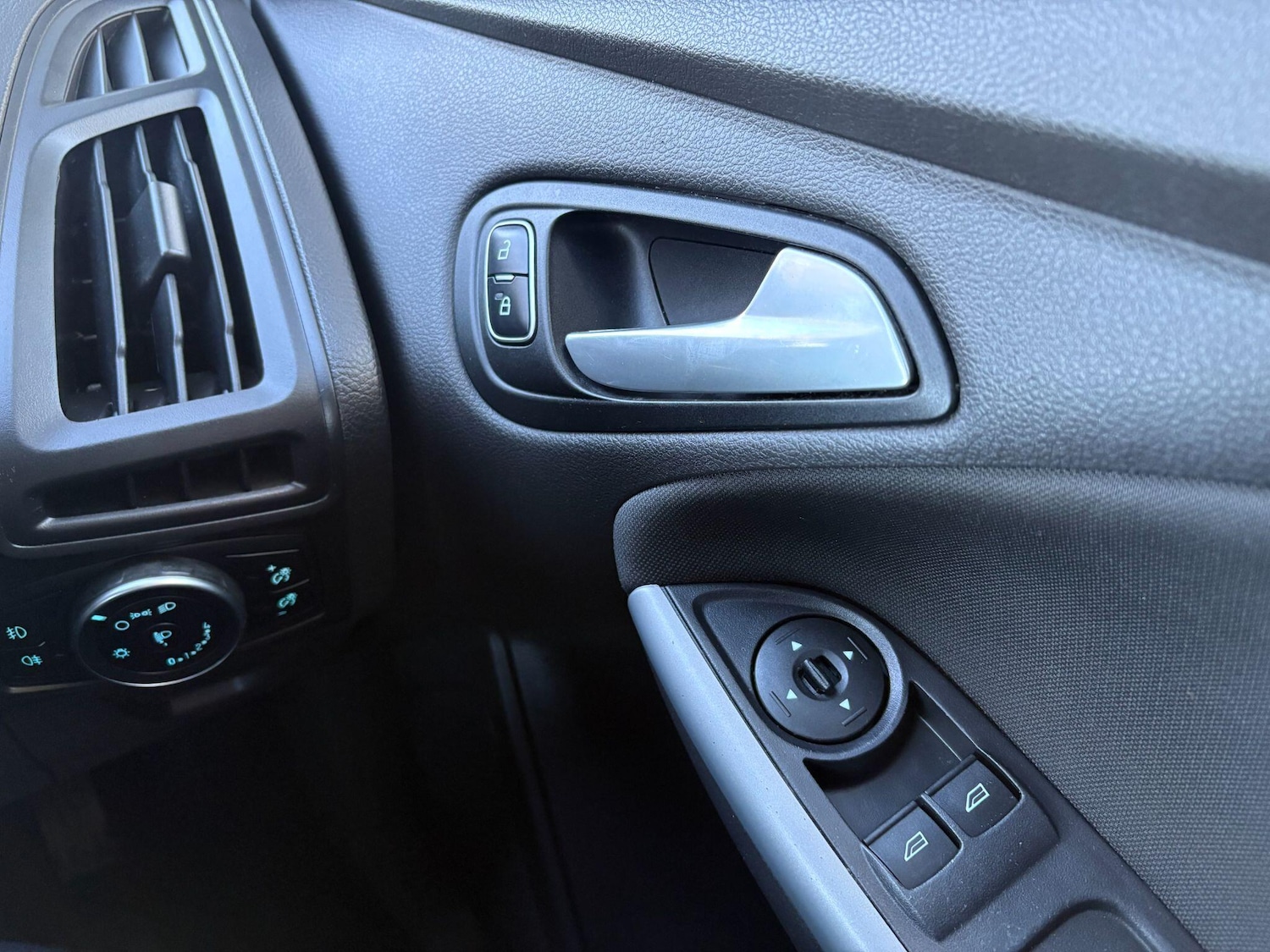 Used Ford Focus 2016 for sale - 77120027: Photo 34