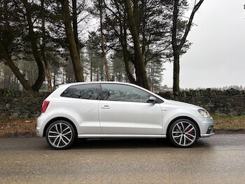 Used Volkswagen Polo 2016 for sale - 77386896: Photo