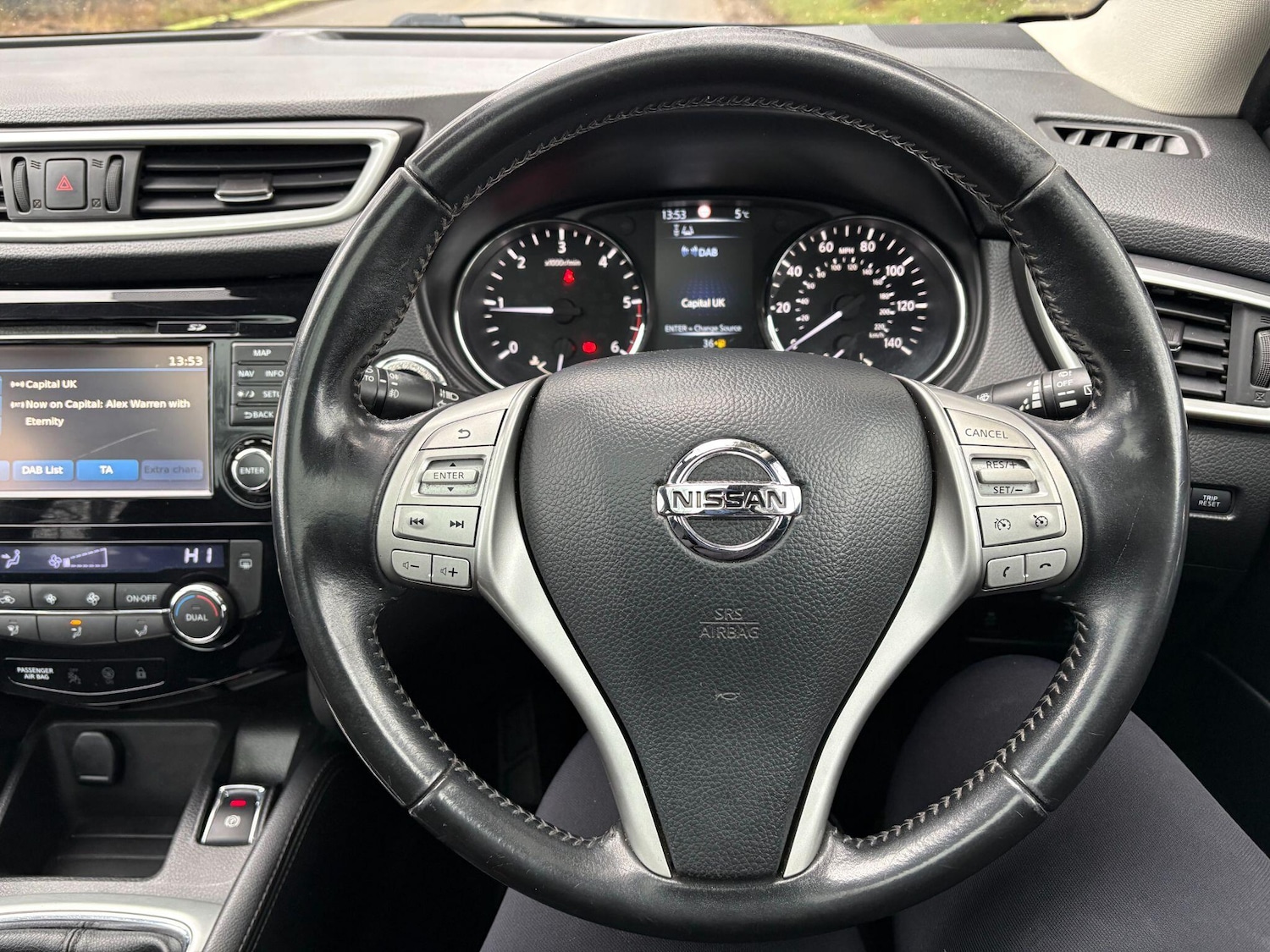 Used Nissan Qashqai for sale - 77612904: Photo 33