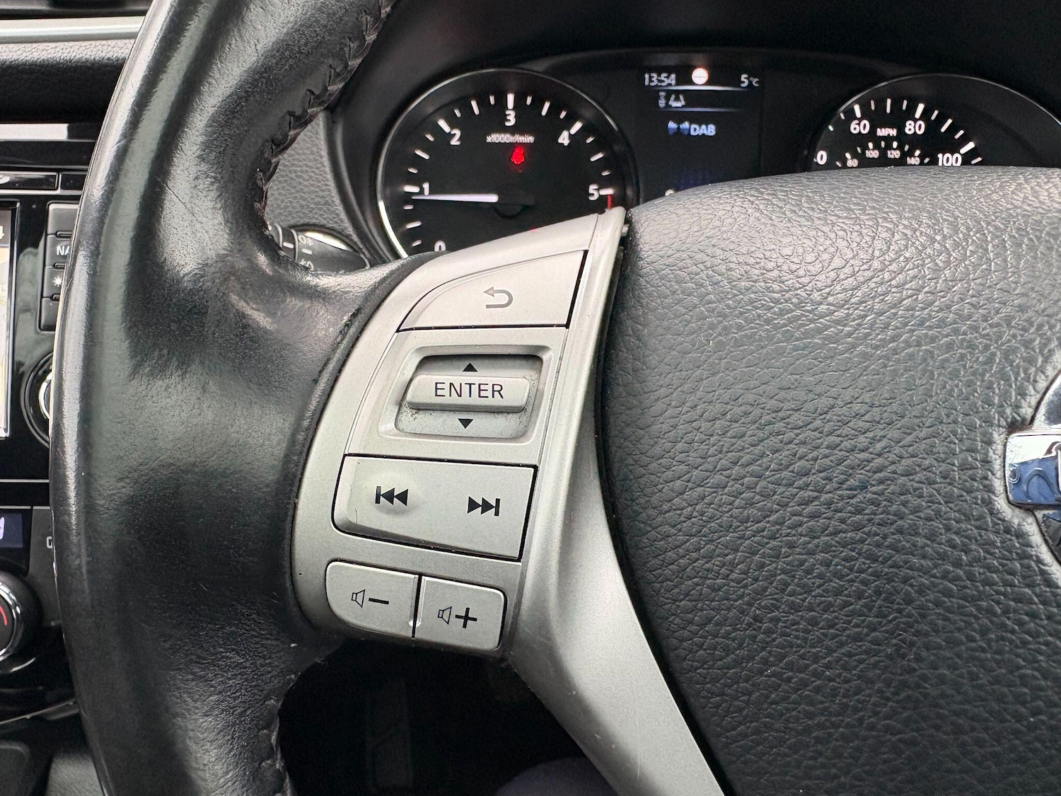 Used Nissan Qashqai for sale - 77612904: Photo 39