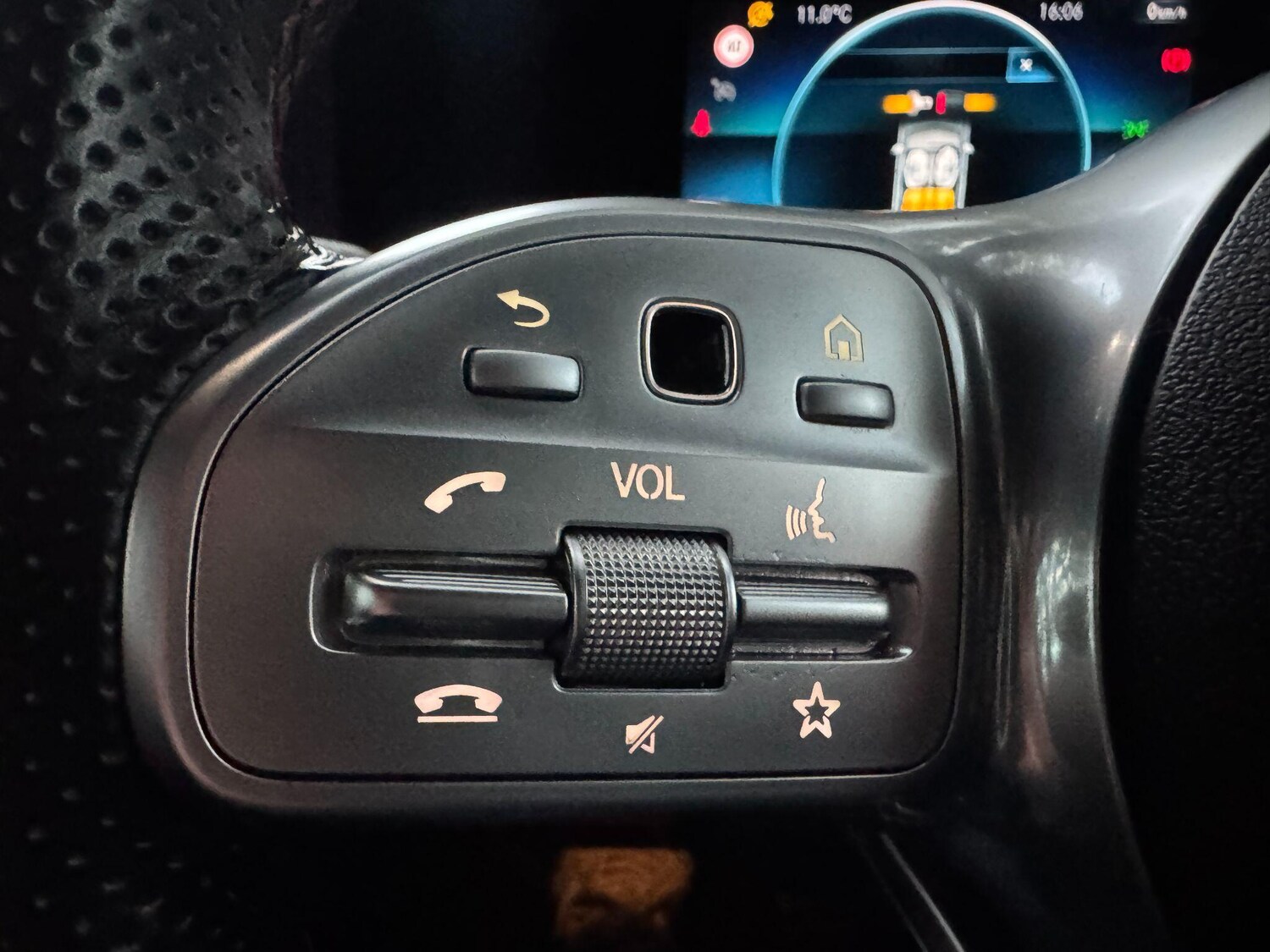 Used Mercedes-Benz A-Class 2020 for sale - 76703648: Photo 31