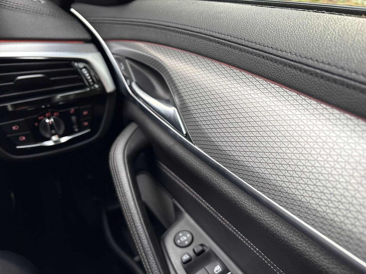 Used BMW 5 Series 2020 for sale - 77067119: Photo 43