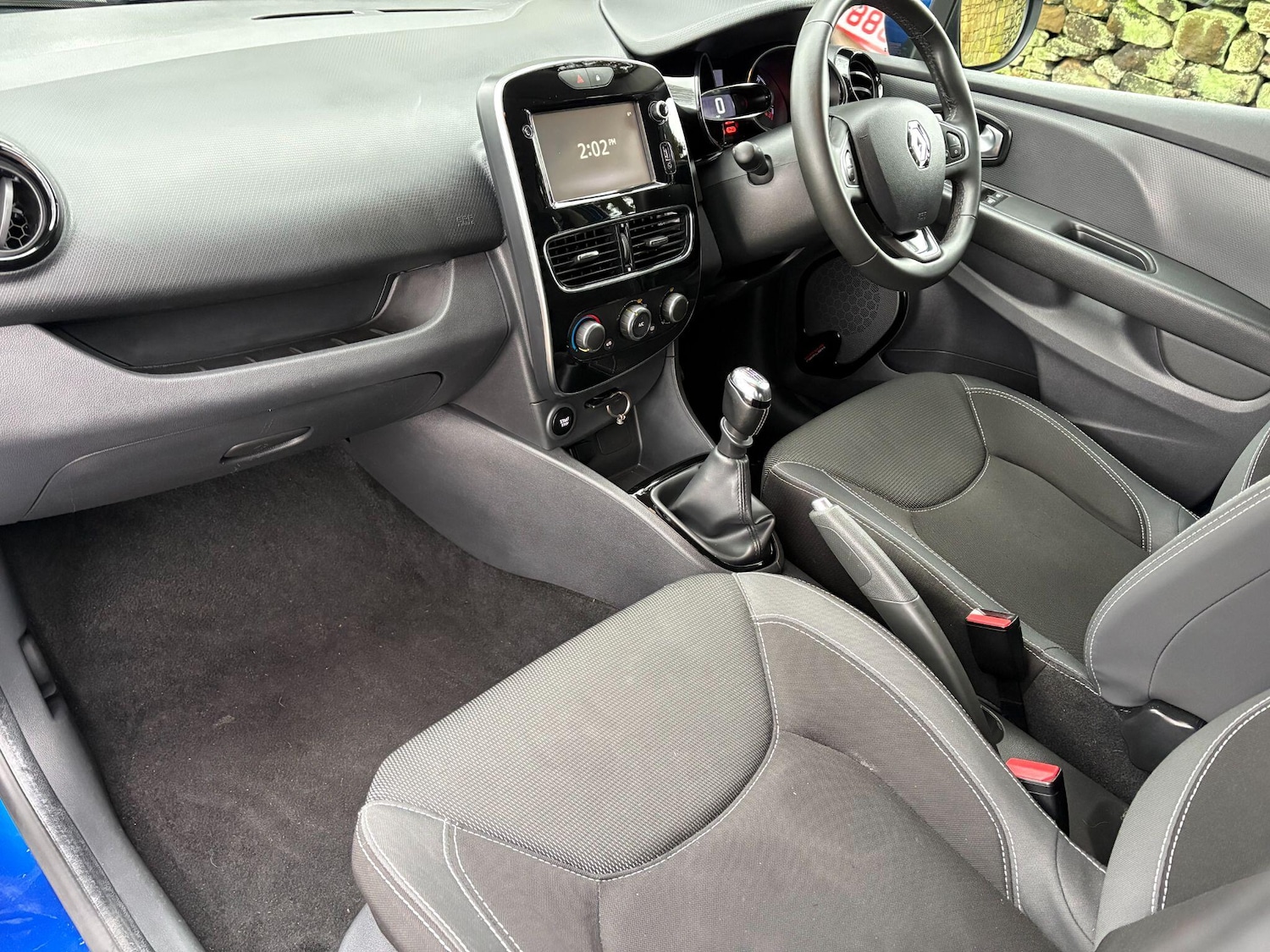 Used Renault Clio 2017 for sale - 77478902: Photo 21