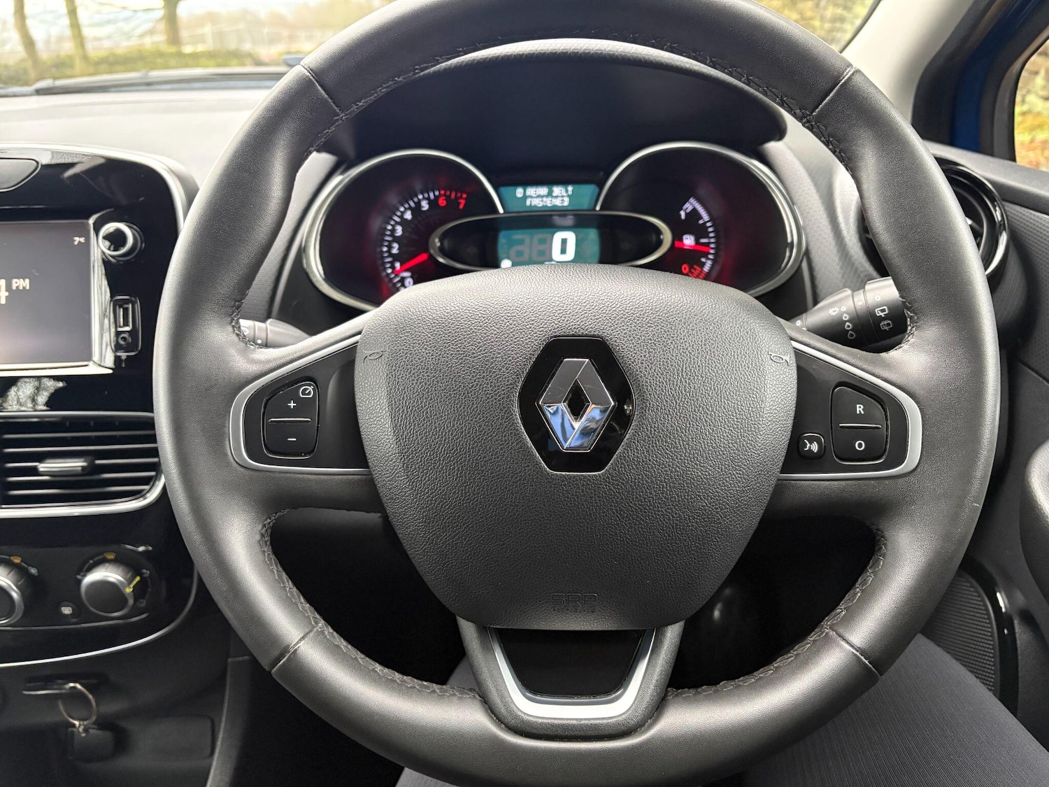 Used Renault Clio 2017 for sale - 77478902: Photo 31