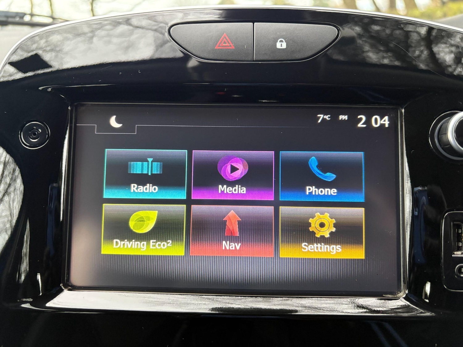 Used Renault Clio 2017 for sale - 77478902: Photo 35