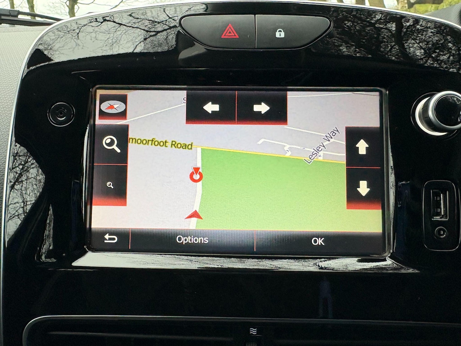 Used Renault Clio 2017 for sale - 77478902: Photo 36