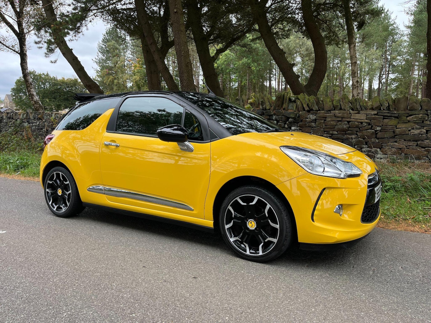 Used DS Automobiles DS 3 2015 for sale - 77057570: Photo 2