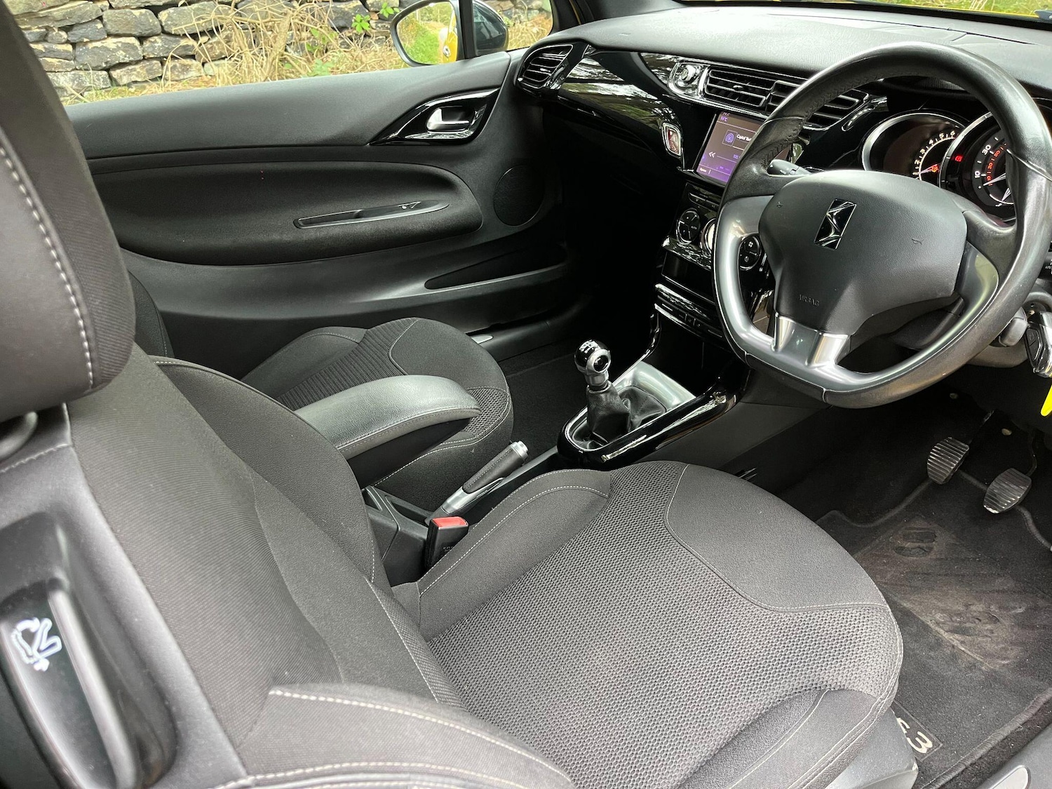 Used DS Automobiles DS 3 2015 for sale - 77057570: Photo 28