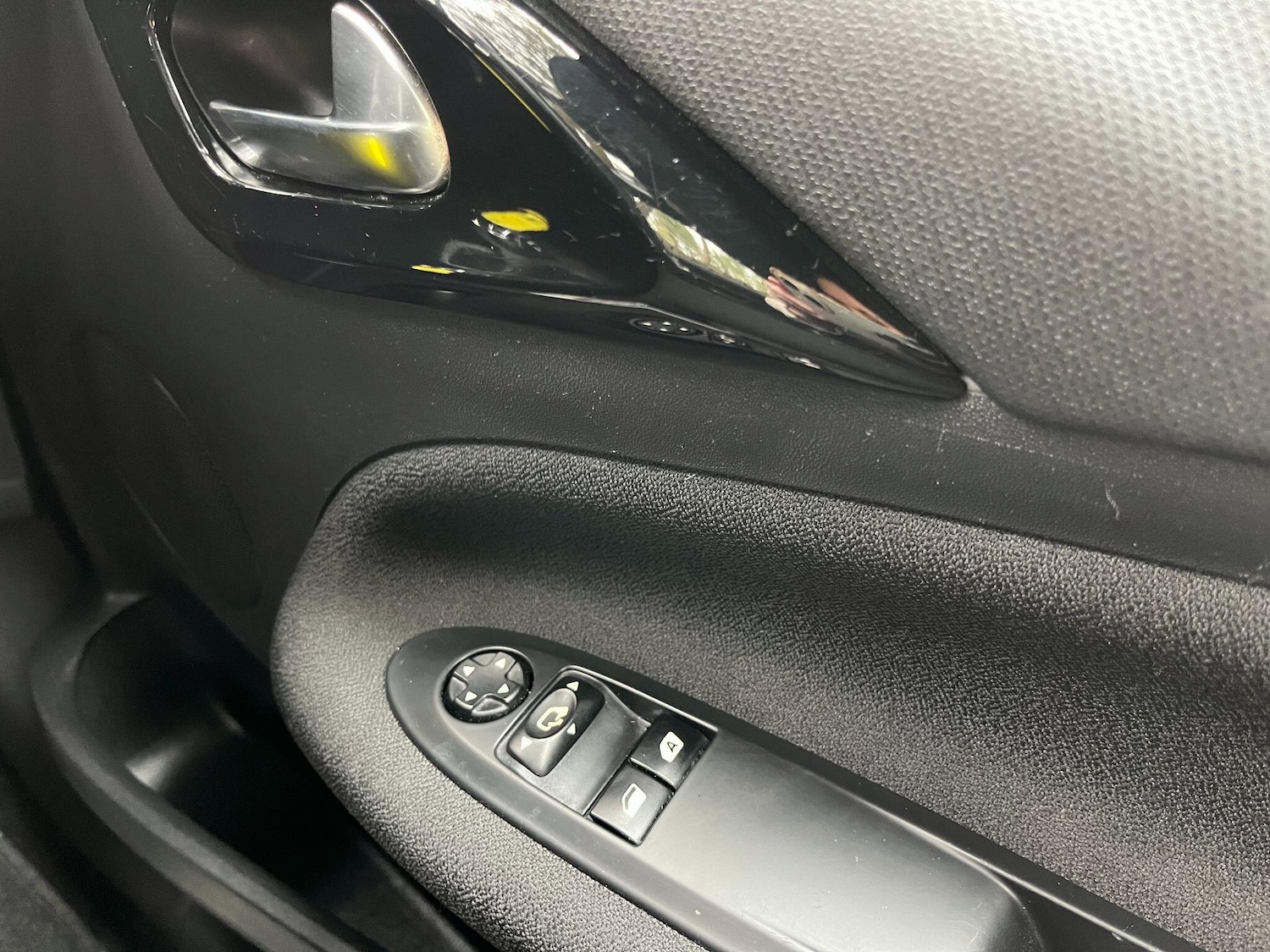 Used DS Automobiles DS 3 2015 for sale - 77057570: Photo 36