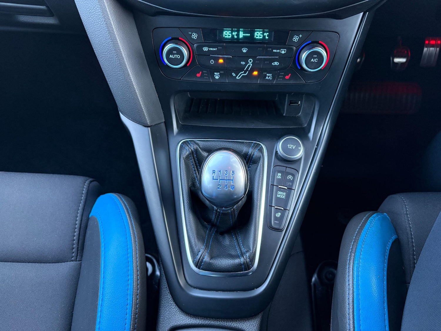 Used Ford Focus 2018 for sale - 77091901: Photo 32