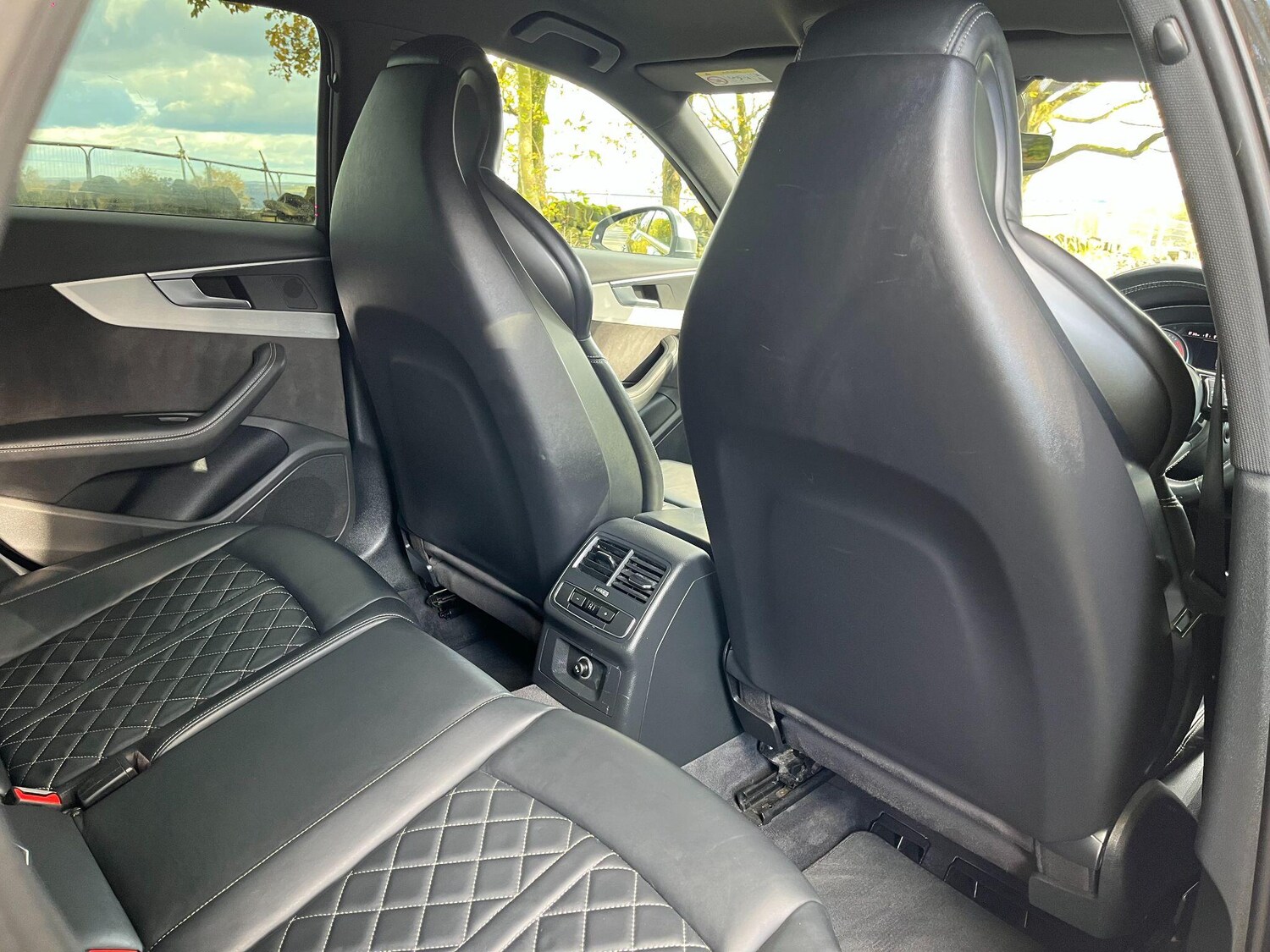 Used Audi A4 2018 for sale - 76703640: Photo 33