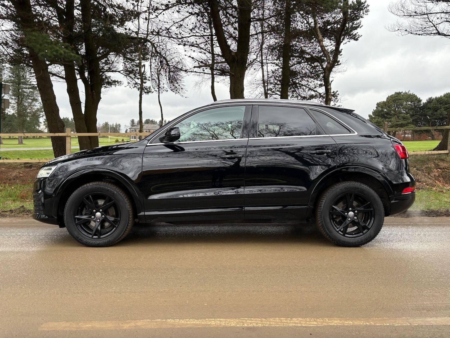 Used Audi Q3 2017 for sale - 77585996: Photo 12