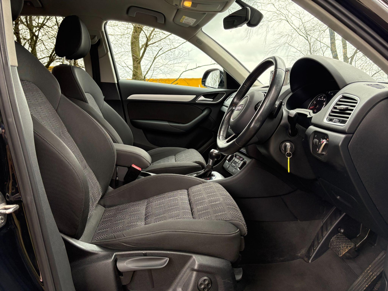 Used Audi Q3 2017 for sale - 77585996: Photo 16