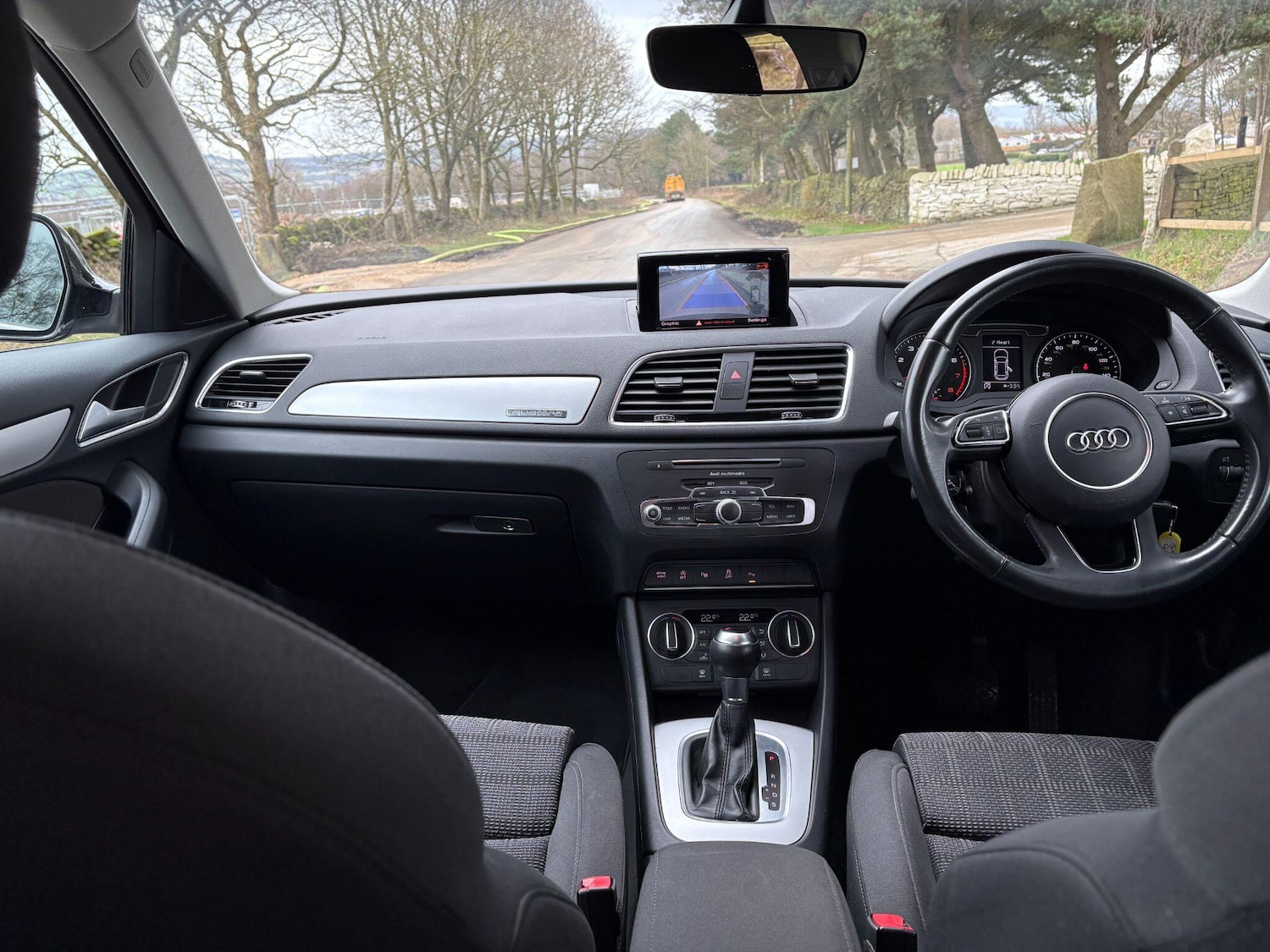 Used Audi Q3 2017 for sale - 77585996: Photo 29