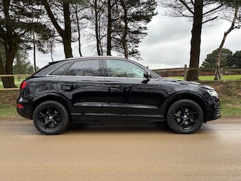 Used Audi Q3 2017 for sale - 77585996: Photo