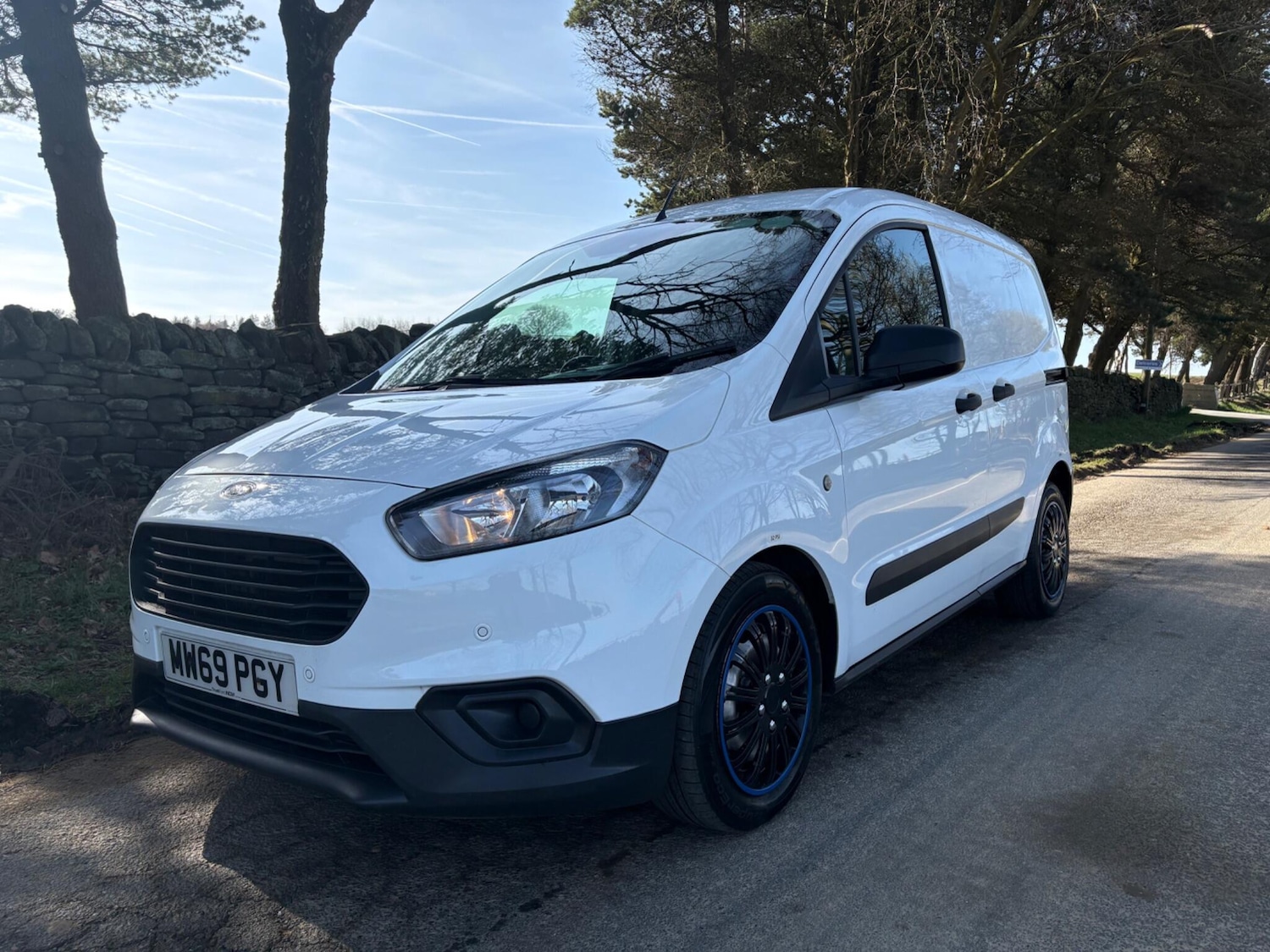 Used Ford Transit Courier 2020 for sale - 78073168: Photo 10