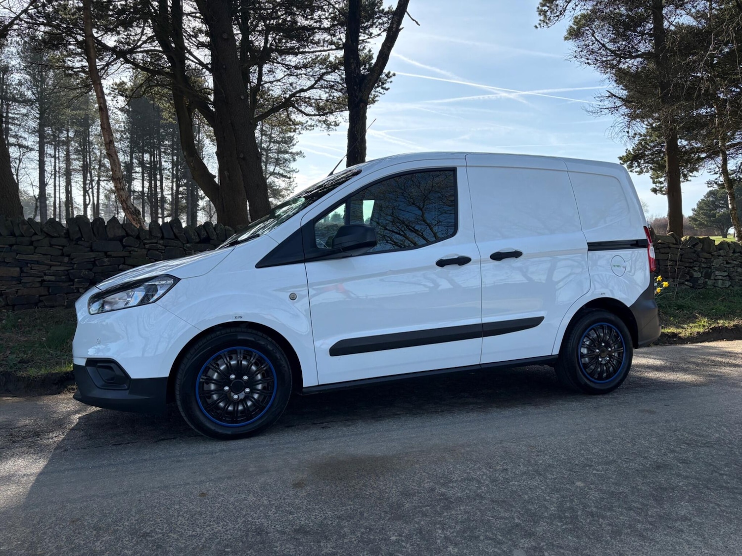 Used Ford Transit Courier 2020 for sale - 78073168: Photo 12