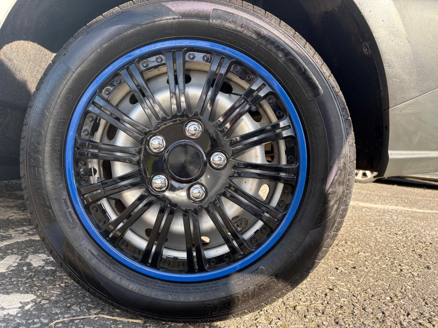 Used Ford Transit Courier 2020 for sale - 78073168: Photo 40