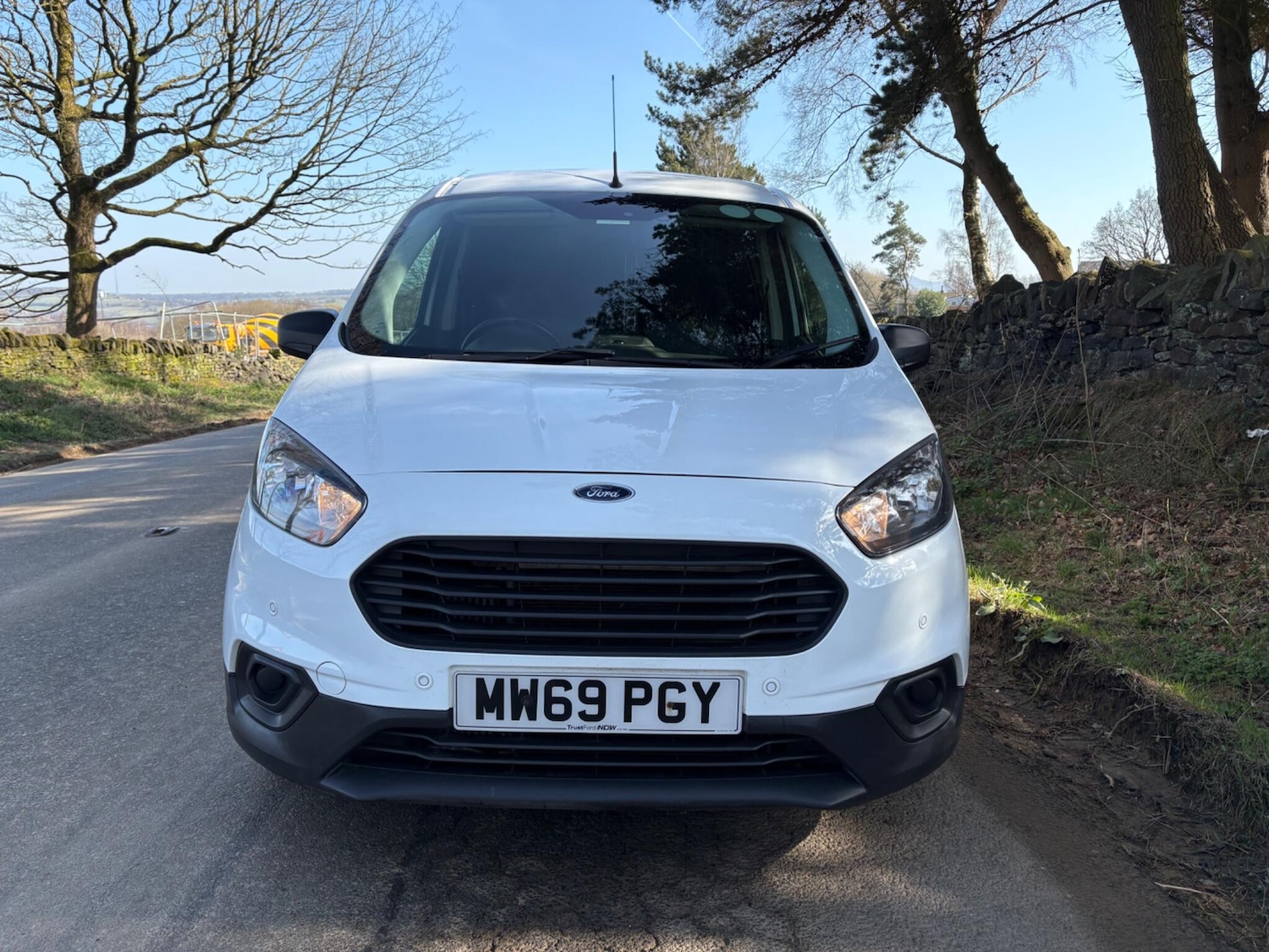 Used Ford Transit Courier 2020 for sale - 78073168: Photo 9
