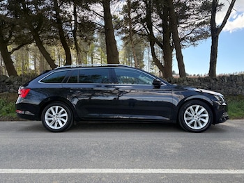 Used Skoda Superb 2017 for sale - 78276206: Photo