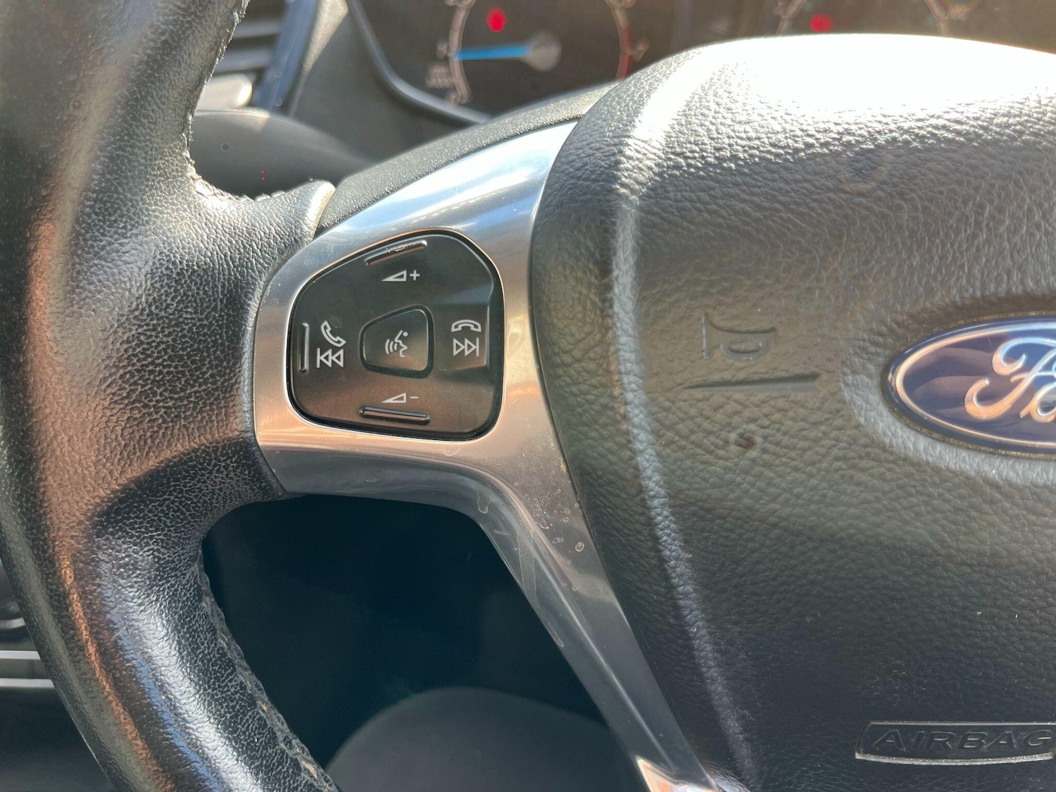 Used Ford Fiesta 2015 for sale - 77155354: Photo 29