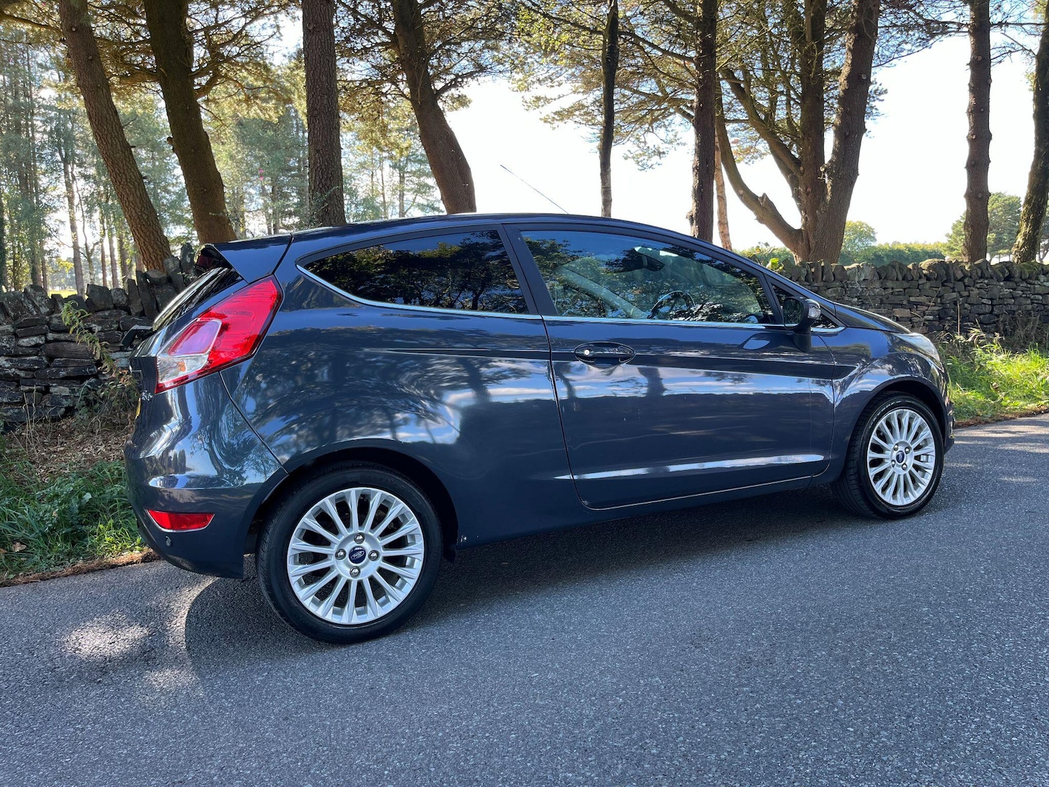 Used Ford Fiesta 2015 for sale - 77155354: Photo 5