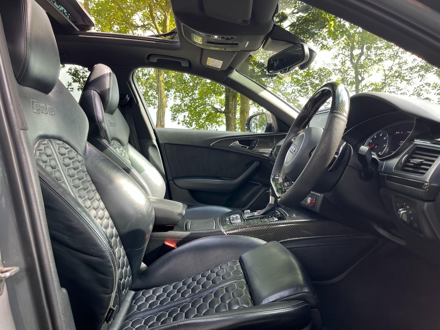 Used Audi RS6 2015 for sale - 77060300: Photo 22