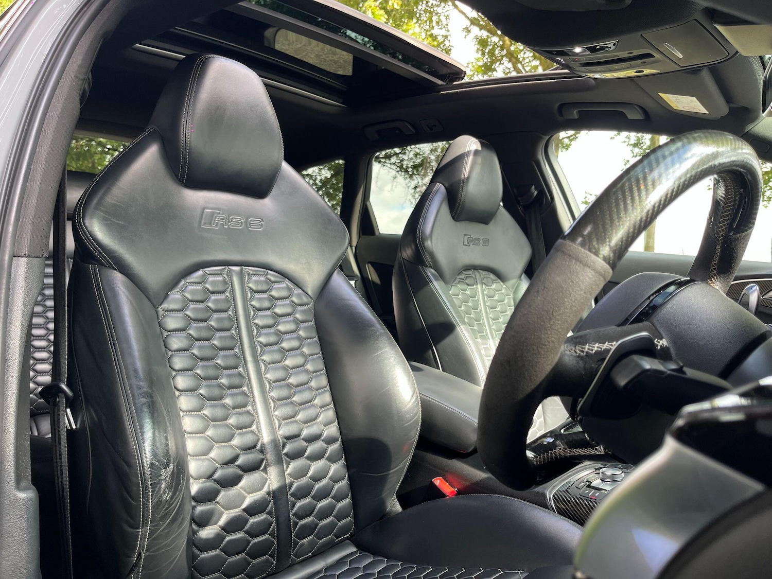 Used Audi RS6 2015 for sale - 77060300: Photo 24