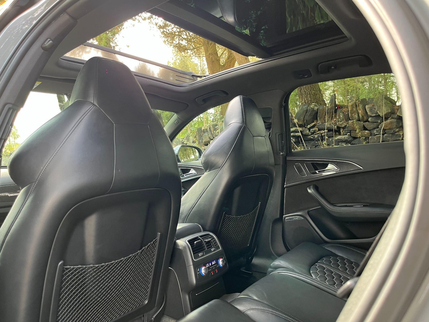 Used Audi RS6 2015 for sale - 77060300: Photo 32