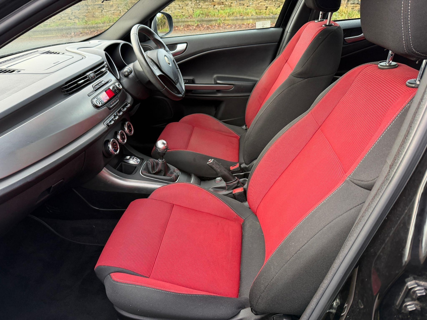 Used Alfa Romeo Giulietta 2013 for sale - 77084504: Photo 16