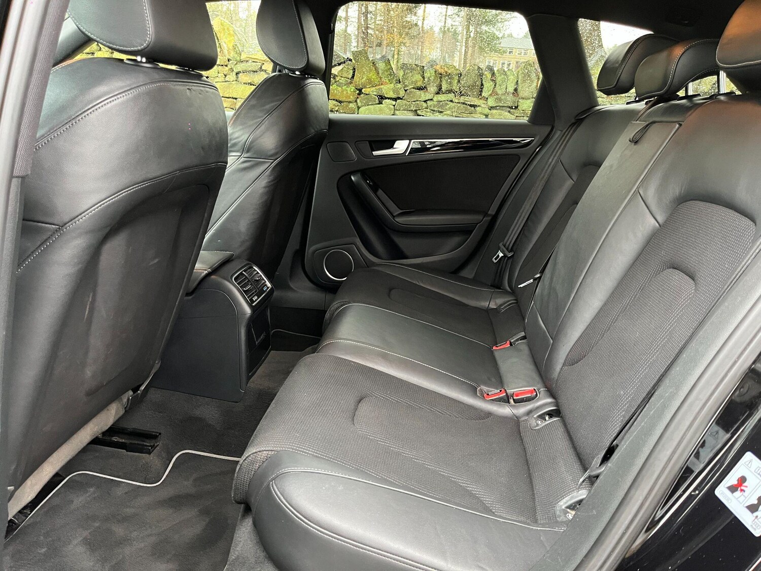 Used Audi A4 2013 for sale - 76703652: Photo 23