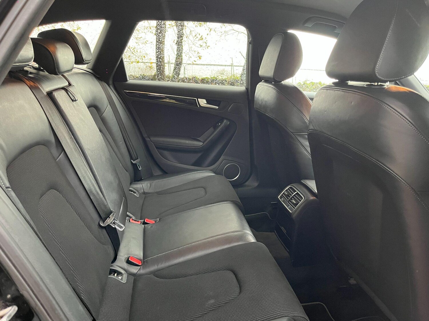 Used Audi A4 2013 for sale - 76703652: Photo 26