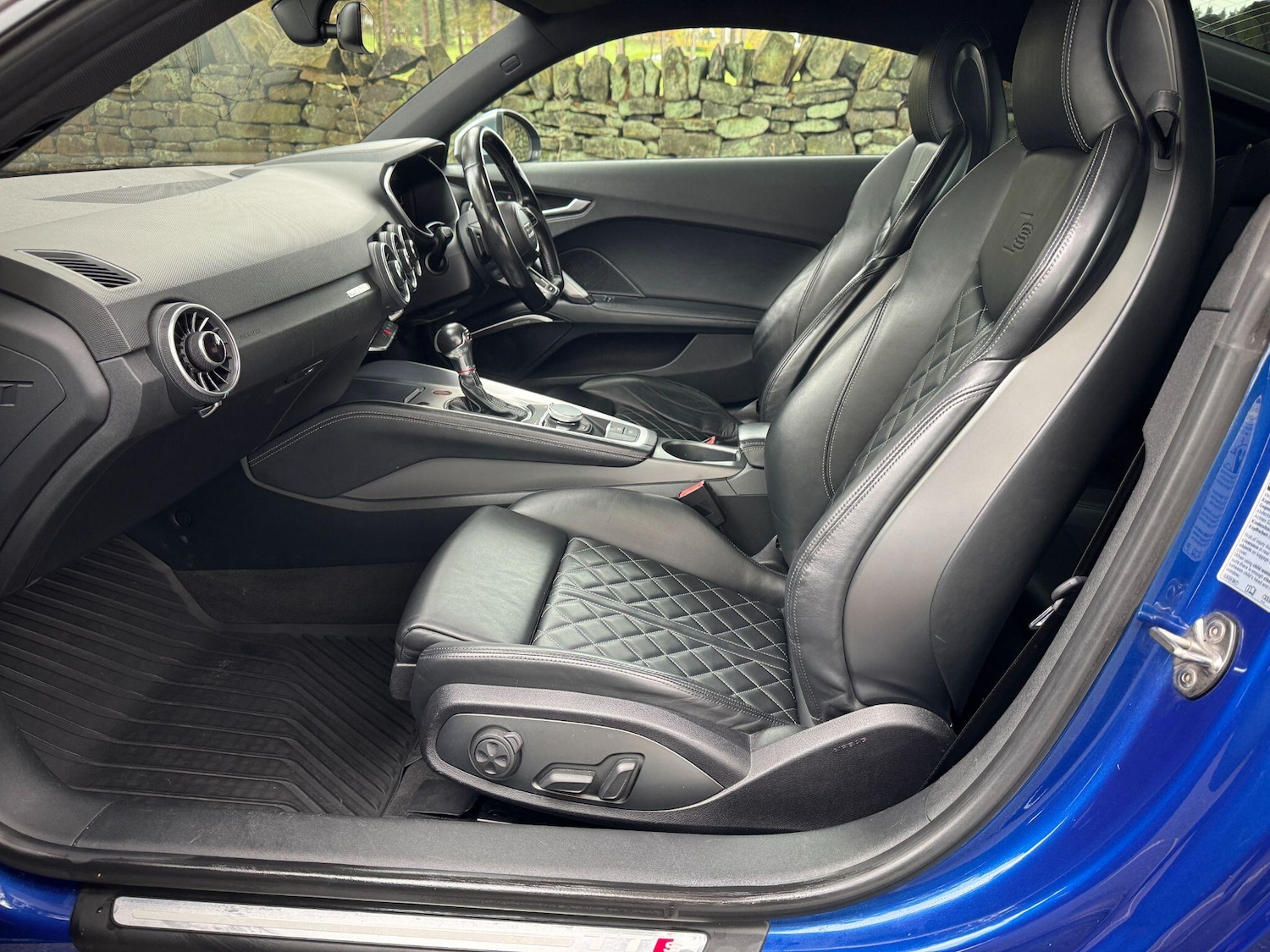 Used Audi TT 2015 for sale - 76703653: Photo 30