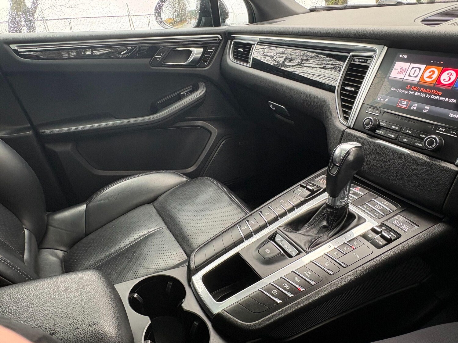 Used Porsche Macan 2018 for sale - 77537473: Photo 32