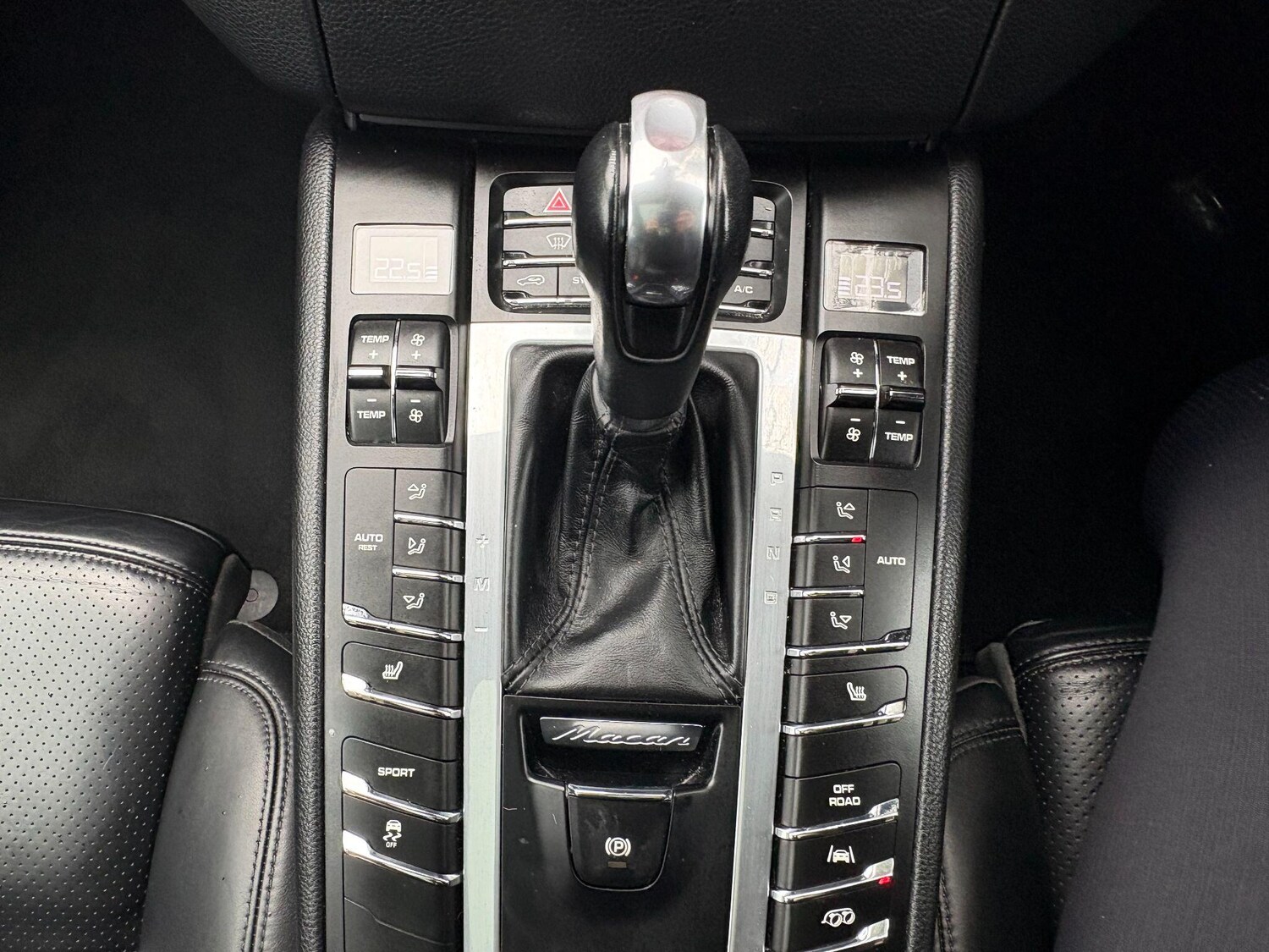 Used Porsche Macan 2018 for sale - 77537473: Photo 34