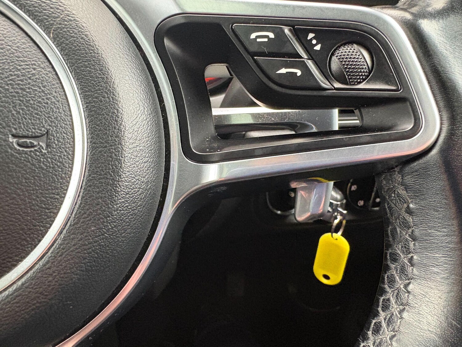 Used Porsche Macan 2018 for sale - 77537473: Photo 36