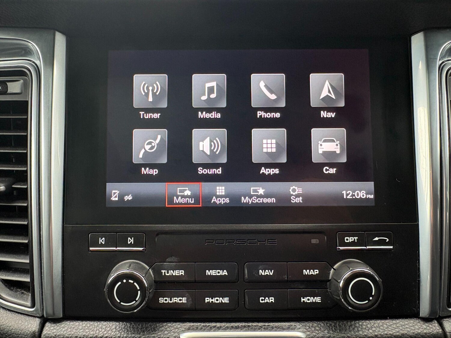 Used Porsche Macan 2018 for sale - 77537473: Photo 40